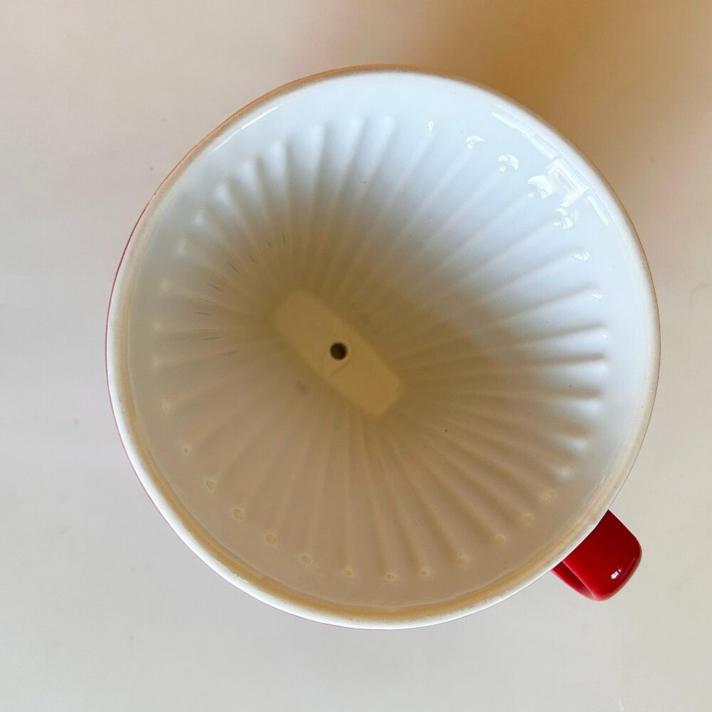 Creano Ceramic 4 Cup Pour Over Coffee Dripper w/ Attached Base - Picture 2 of 4